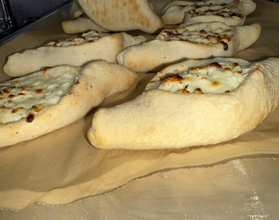 Cheesy Delight Pita-Pie - Image 2